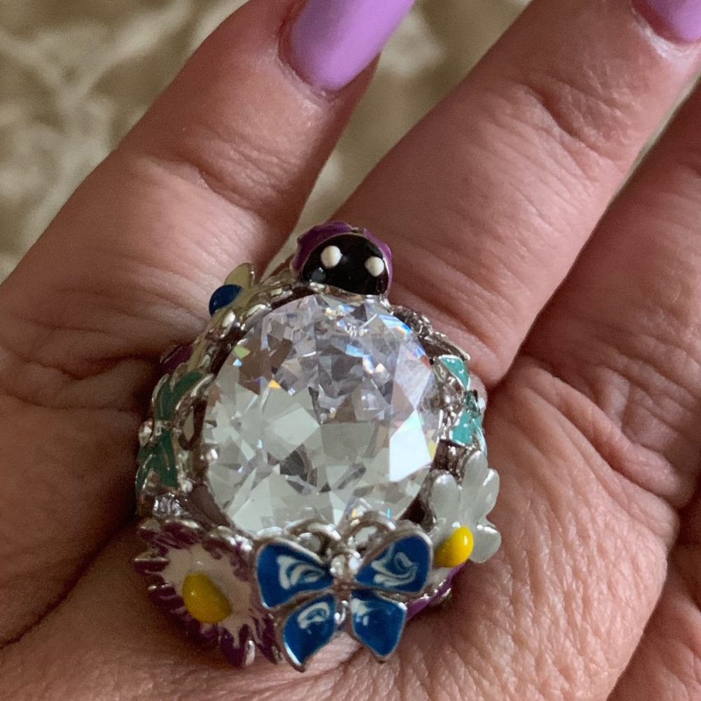 🦋Flowers, Butterfly & bees 🦋